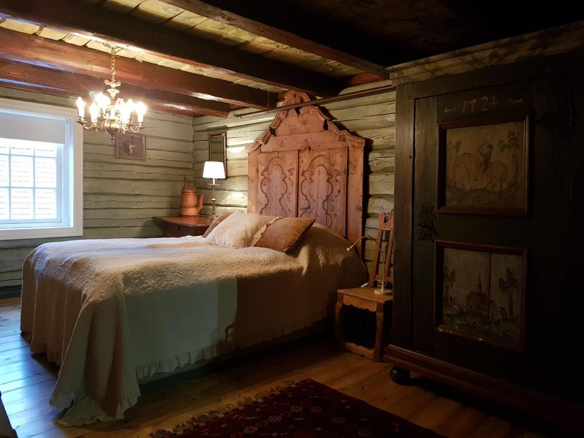 Lysko Gjestegard Bed & Breakfast 3*